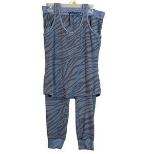 Live Love Lounge Karen Neuburger sleep, lounge set. Women’s medium.